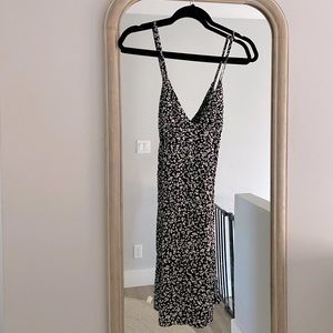 VOLCOM mini cross back dress